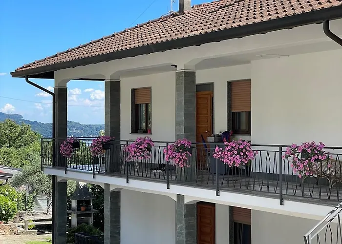 Il Nespolo Feriehus *